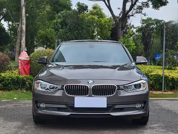 BMW 3 Series 2013