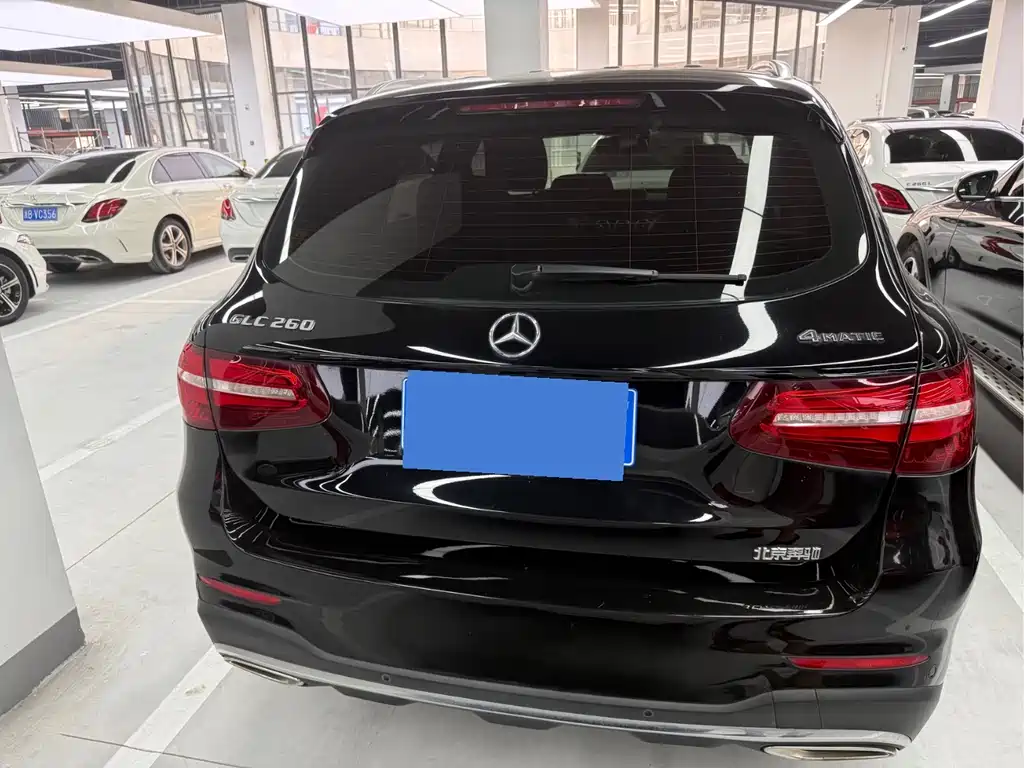 Mercedes-Benz GLC 2018 — фото 10