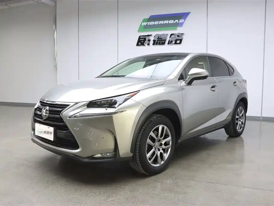 Lexus NX 2016 — фото 1