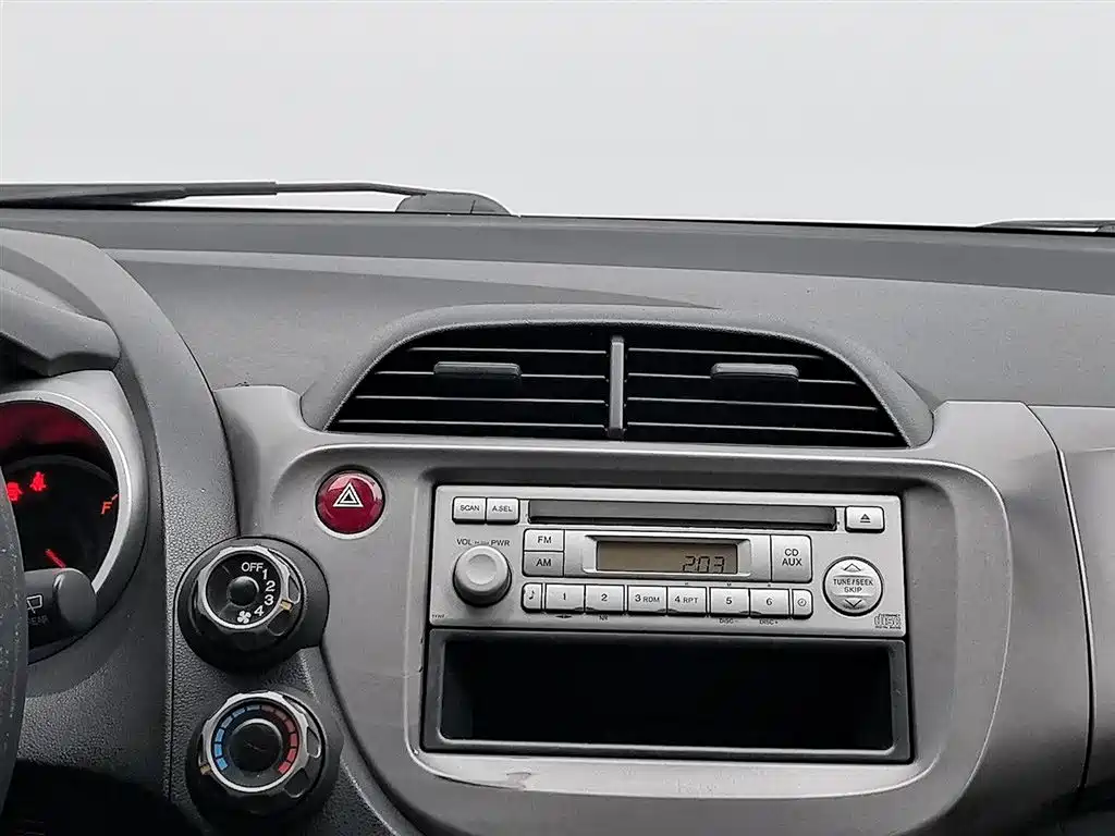Honda Fit 2013 — фото 12
