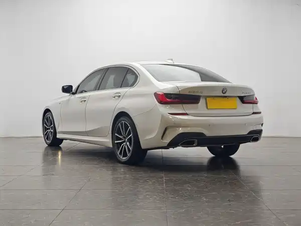 BMW 3 Series 2022