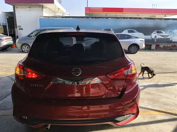 Nissan Tiida 2022