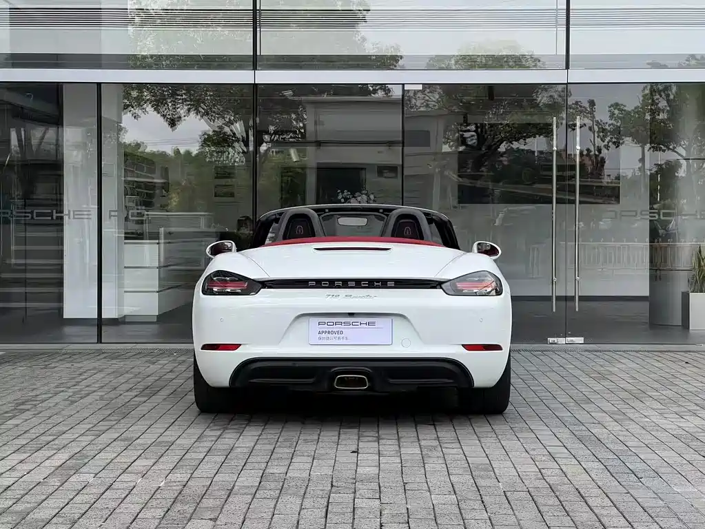 Porsche 718 2023 — фото 4