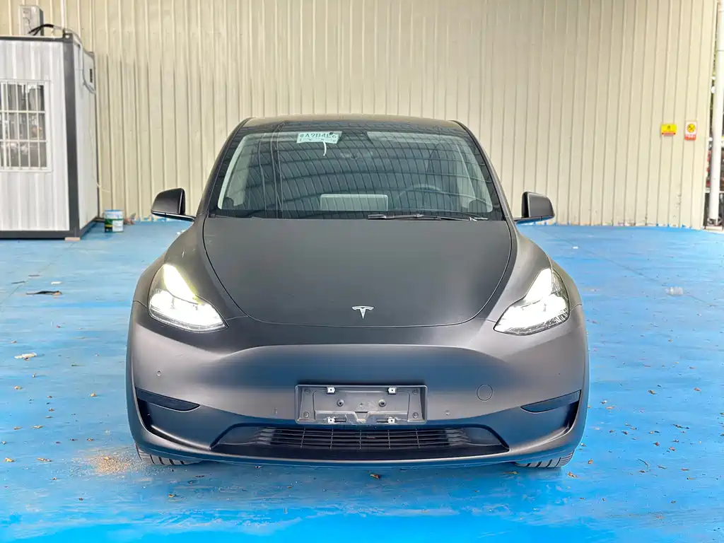 Tesla Model Y 2022 — фото 2