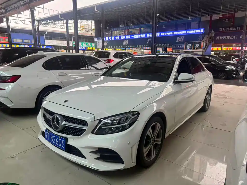 Mercedes-Benz C-Class 2019 — фото 1
