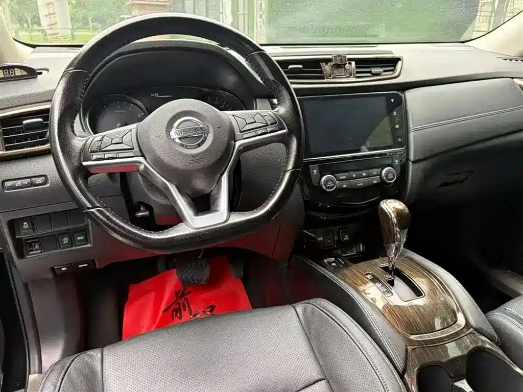 Nissan X-Trail 2020 — фото 4