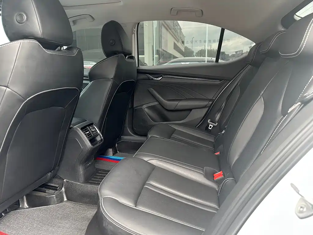 Skoda Octavia 2023