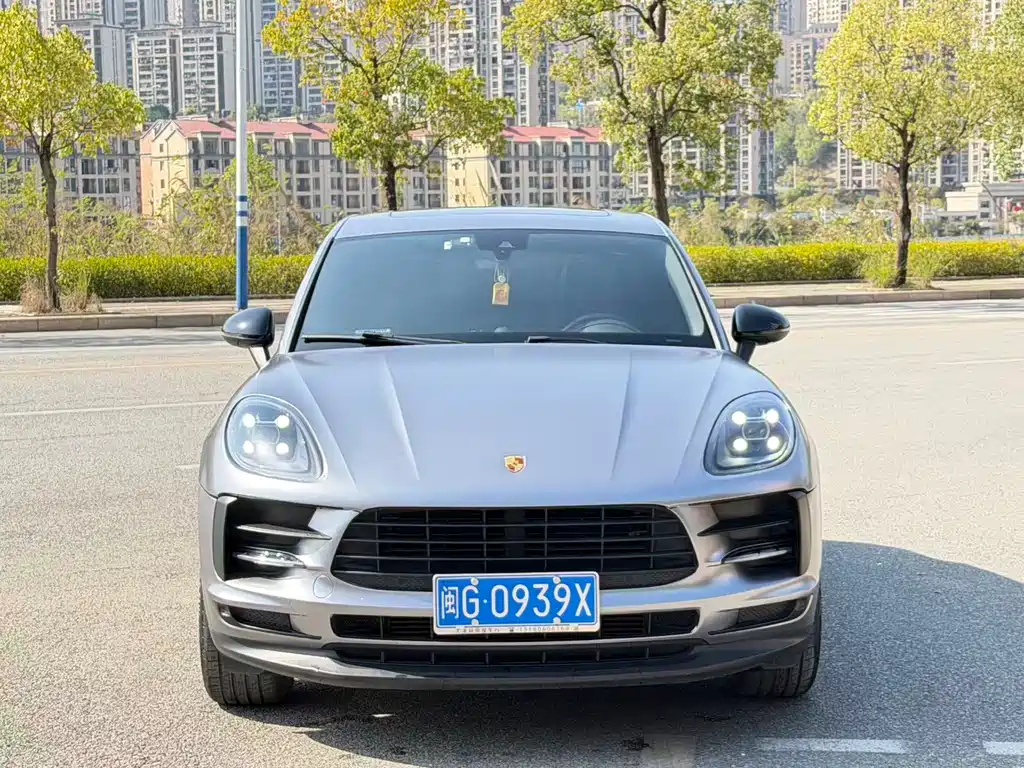 Porsche Macan 2019 — фото 2