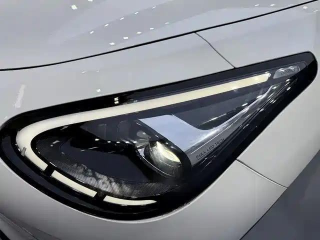 Geely Galaxy Starwish 2025 — фото 15