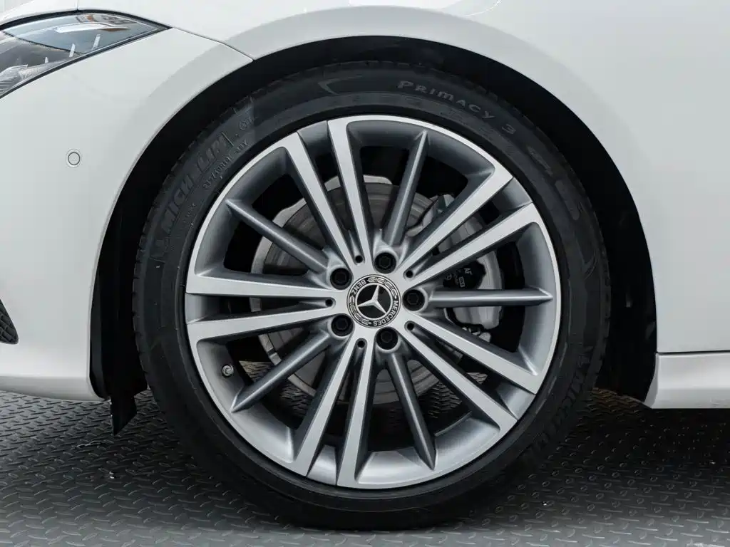 Mercedes-Benz CLS 2020 — фото 10