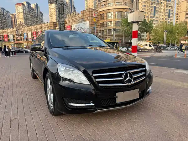 Mercedes-Benz R-Class 2014