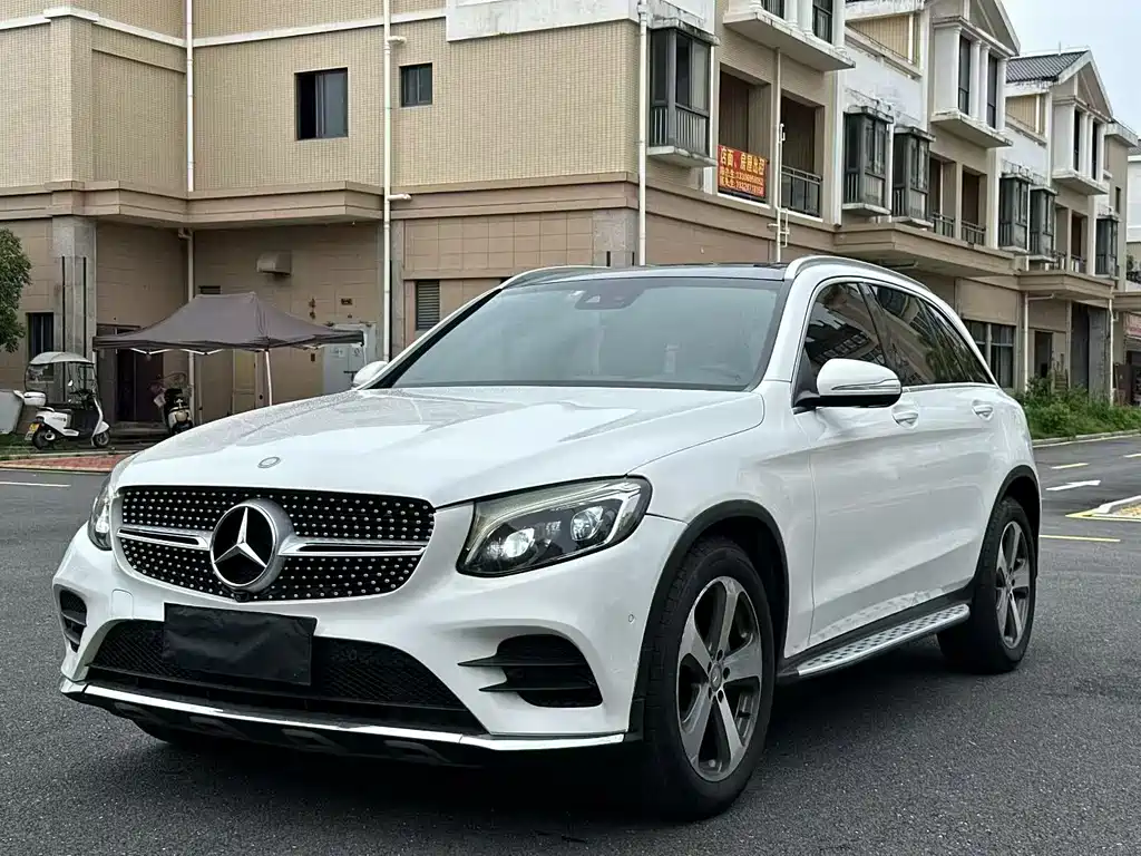 Mercedes-Benz GLC 2016 — фото 1