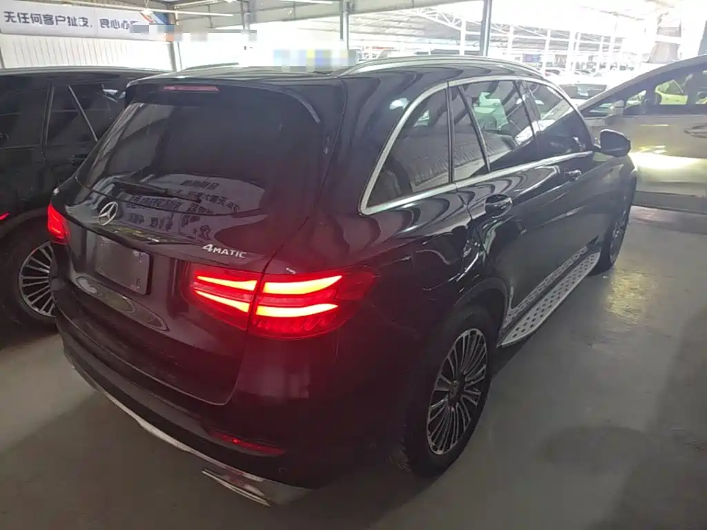 Mercedes-Benz GLC 2018 — фото 7