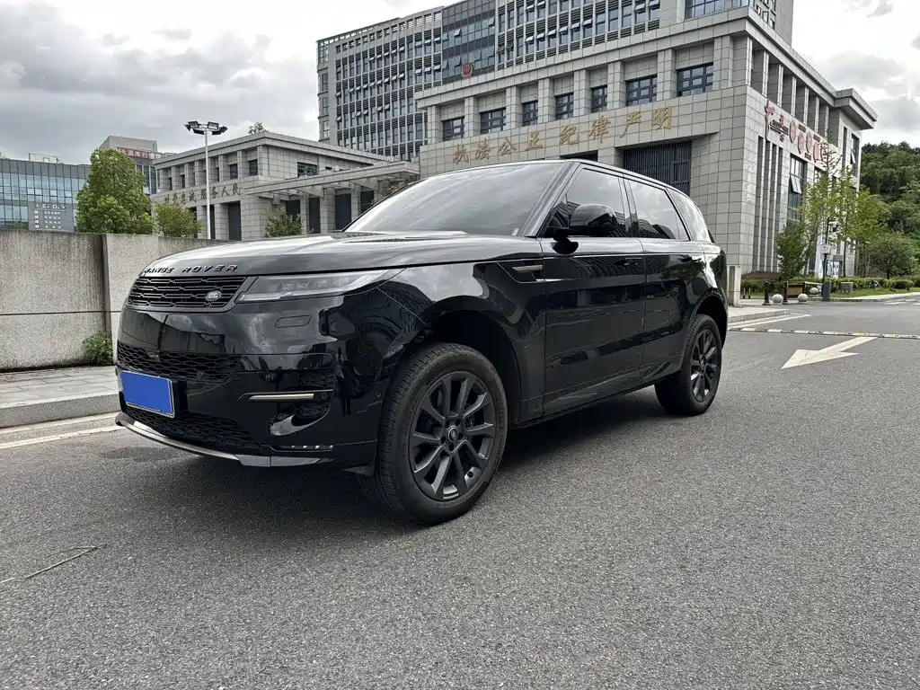 Land Rover Range Rover Sport 2024 — фото 1