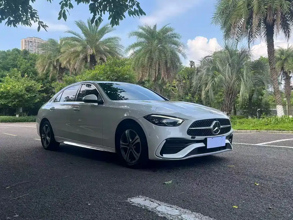 Mercedes-Benz C-Class 2022 — фото 3