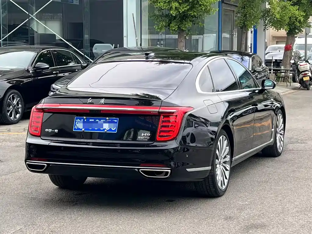 Hongqi H9 2021 — фото 17