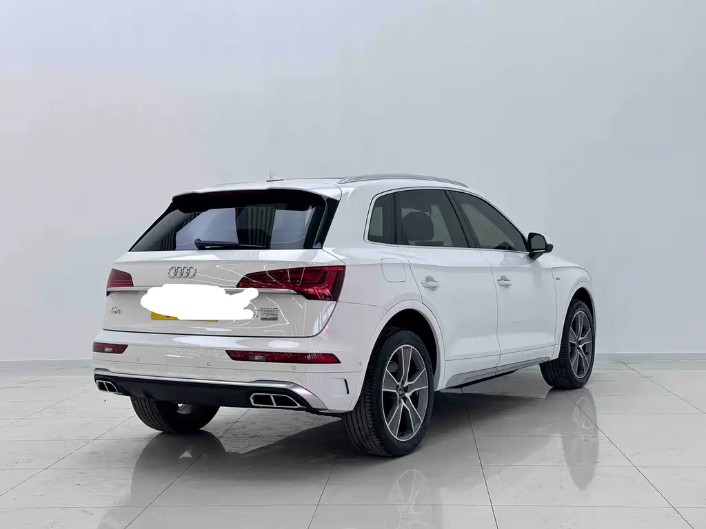 Audi Q5L 2022 — фото 4