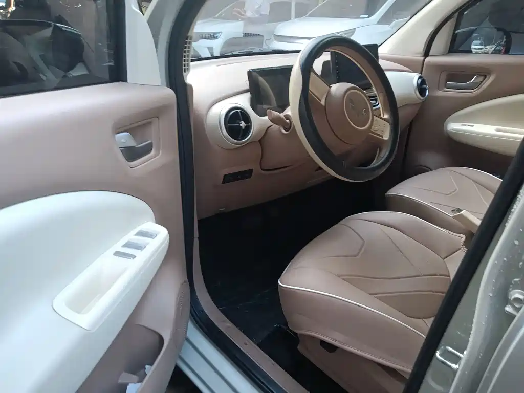 Wuling Hongguang MINIEV 2025