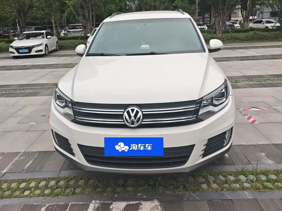 Volkswagen Tiguan 2018 — фото 2