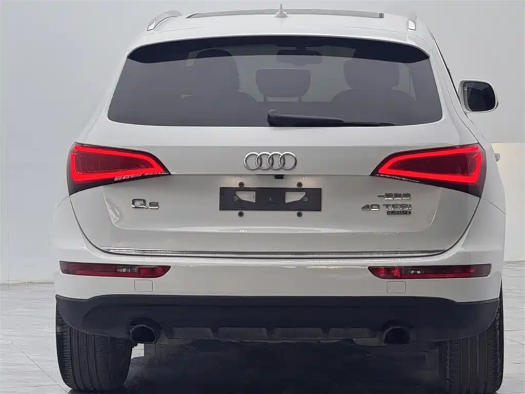 Audi Q5 2017 — фото 12