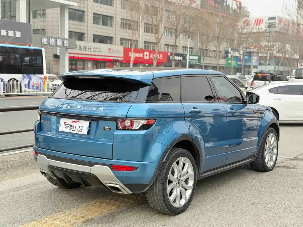 Land Rover Evoque 2014 — фото 11