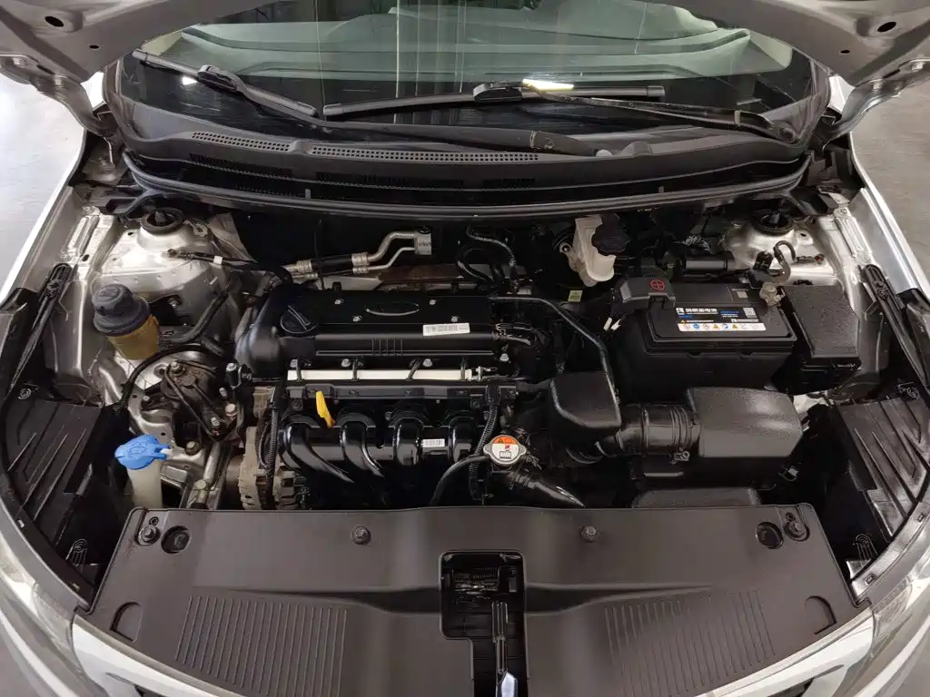 Kia K2 2013