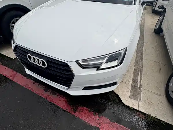 Audi A4L 2017