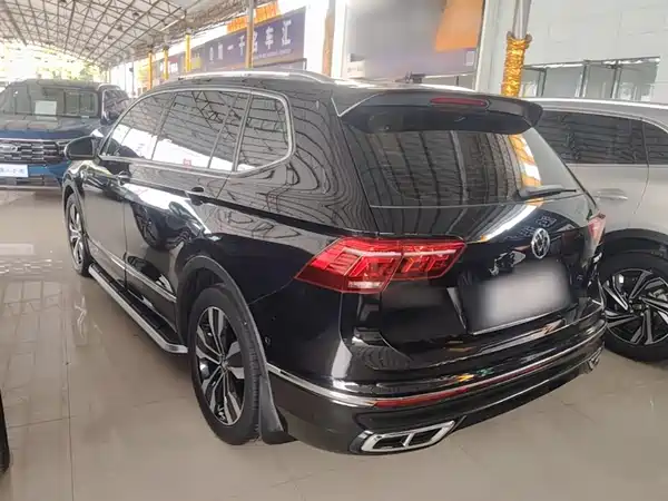 Volkswagen Tiguan L 2022