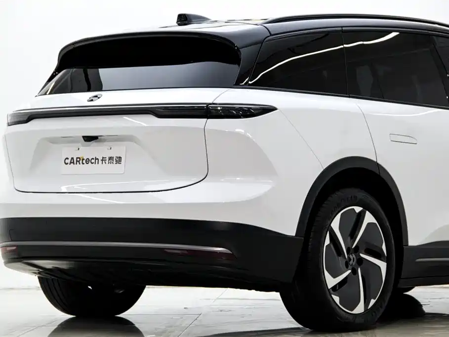 NIO ES6 2023 — фото 31