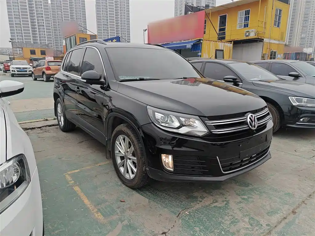 Volkswagen Tiguan 2018 — фото 21