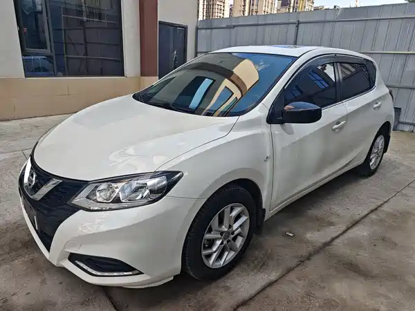 Nissan Tiida 2021