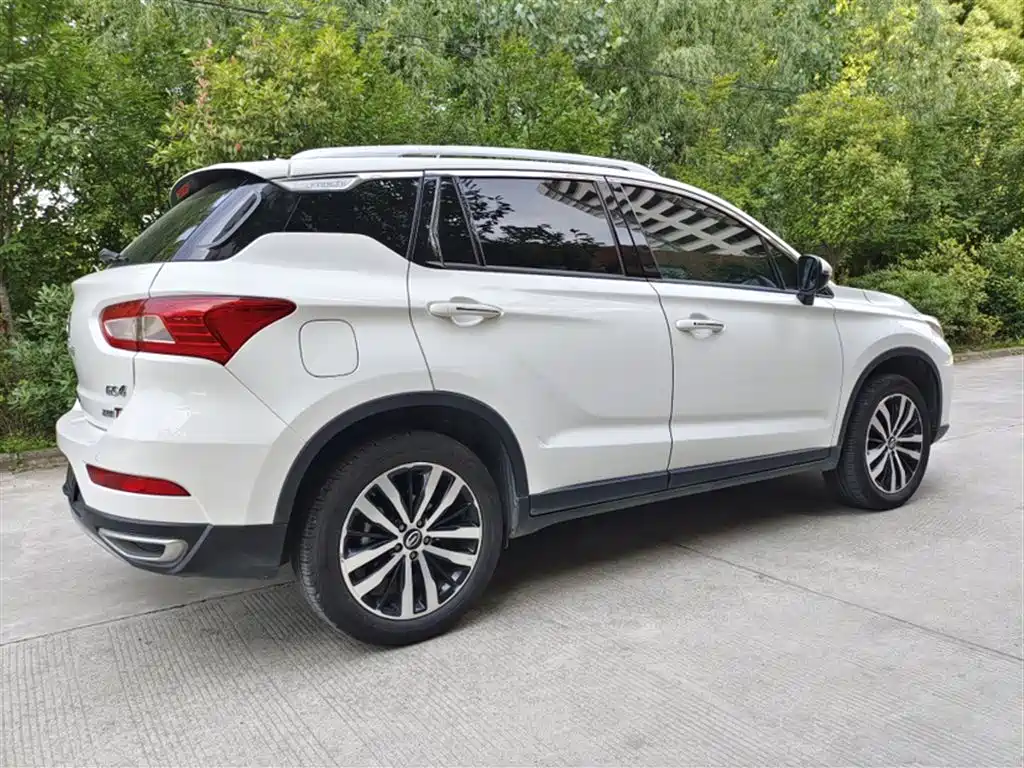 GAC Motor Trumpchi GS4 2018 — фото 22