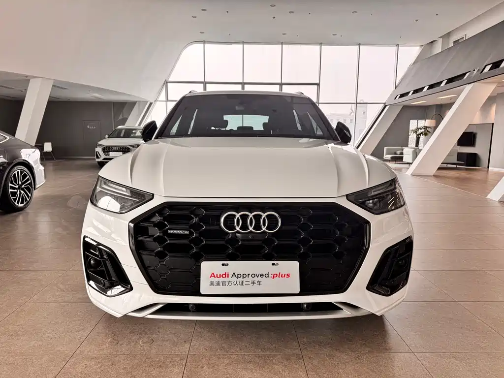 Audi Q5L 2023 — фото 2
