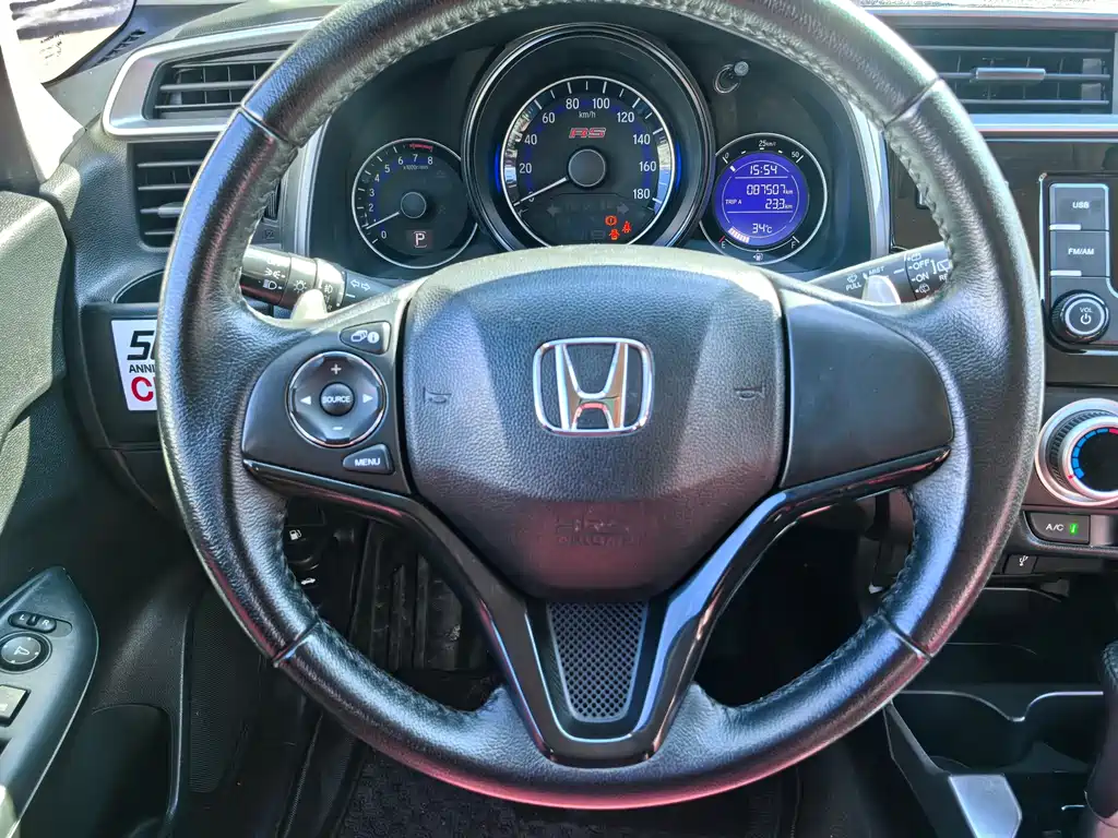 Honda Fit 2018 — фото 16