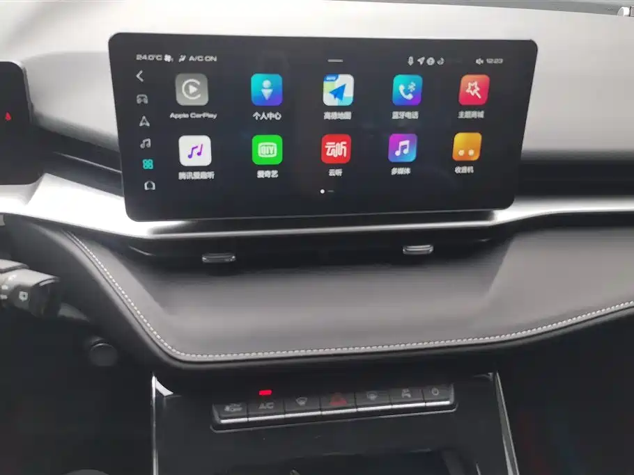 Haval H6 2023 — фото 13