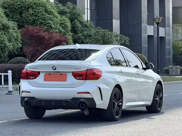 BMW 1 Series 2020