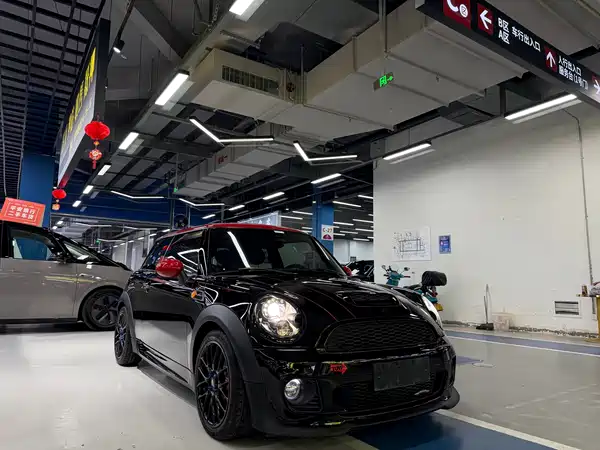 MINI JCW 2013