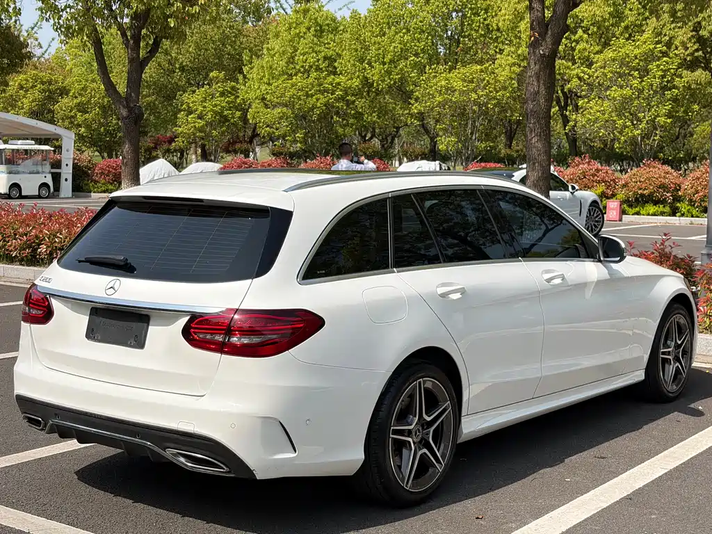 Mercedes-Benz C-Class 2020 — фото 11