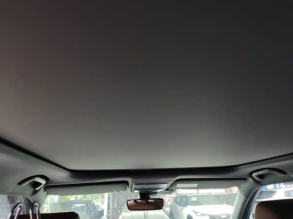Honda UR-V 2018 — фото 18