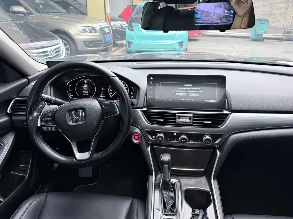 Honda Accord 2022