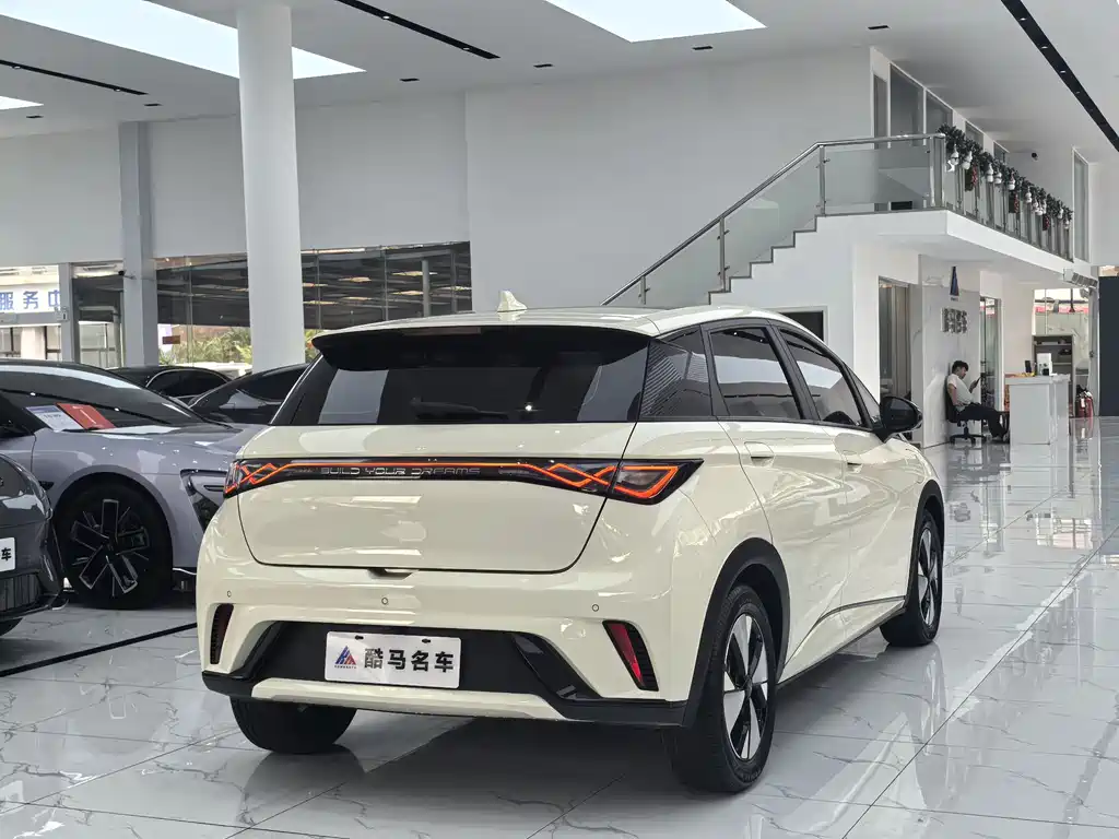 BYD Dolphin 2023 — фото 15