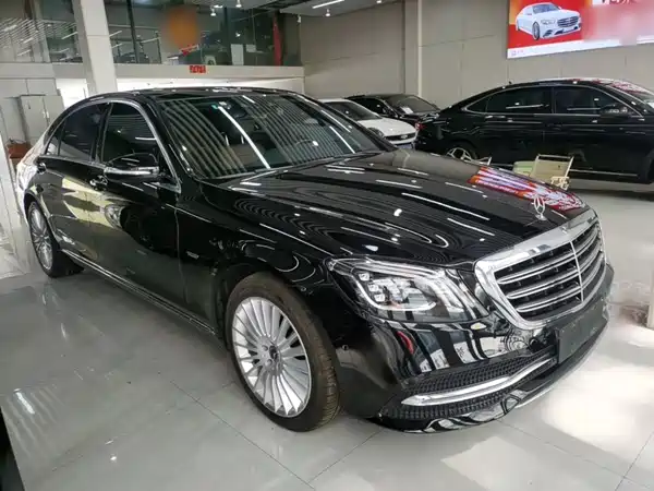 Mercedes-Benz S-Class 2020