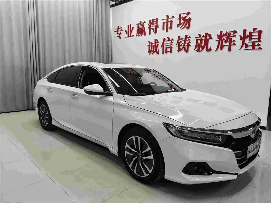Honda Accord 2023 — фото 3