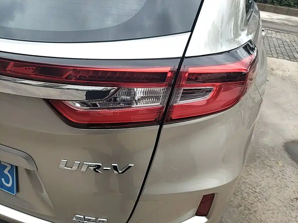 Honda UR-V 2018 — фото 8