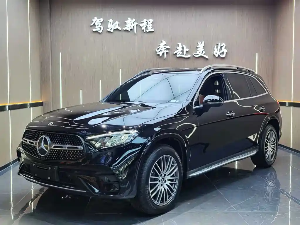 Mercedes-Benz GLC 2023 — фото 1