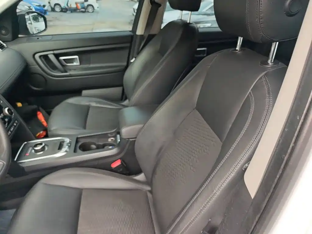 Land Rover Discovery Sport 2019 — фото 15