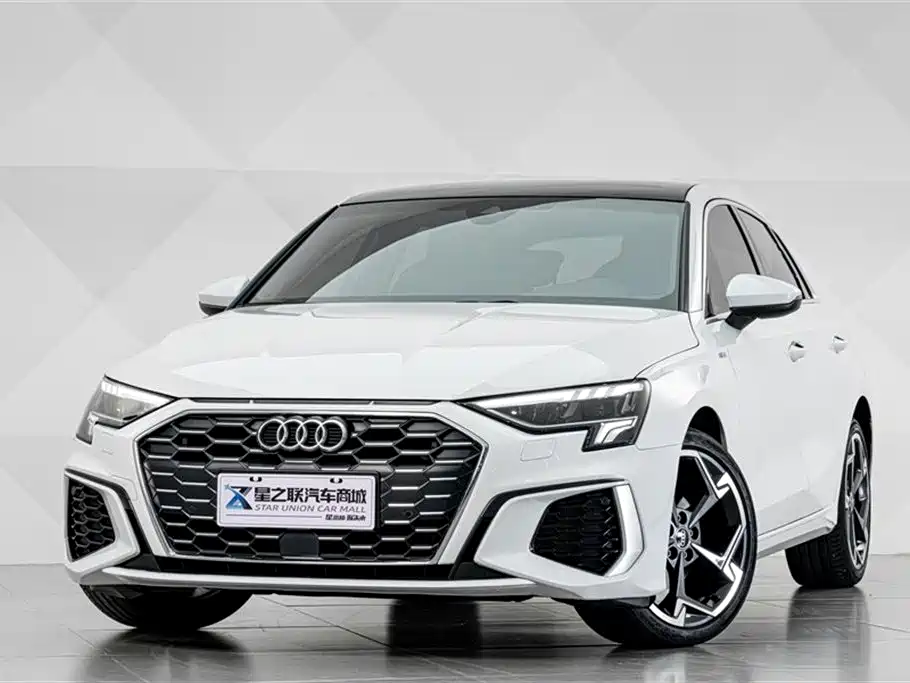 Audi A3 2023 — фото 2