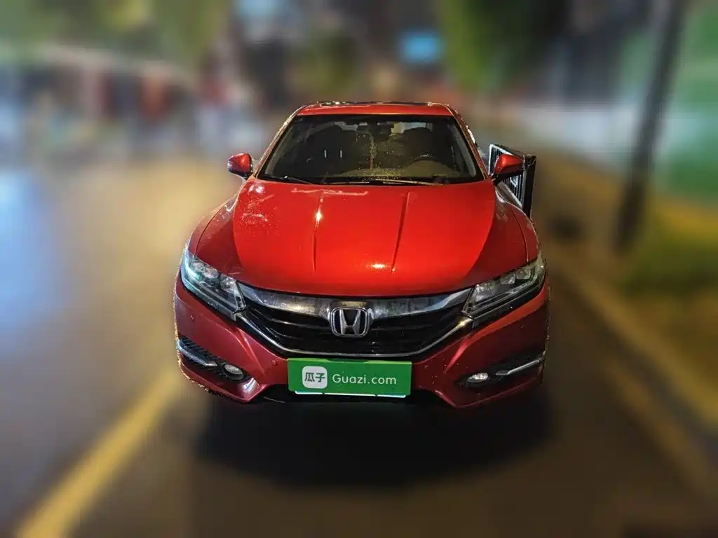 Honda Spirior 2016 — фото 24
