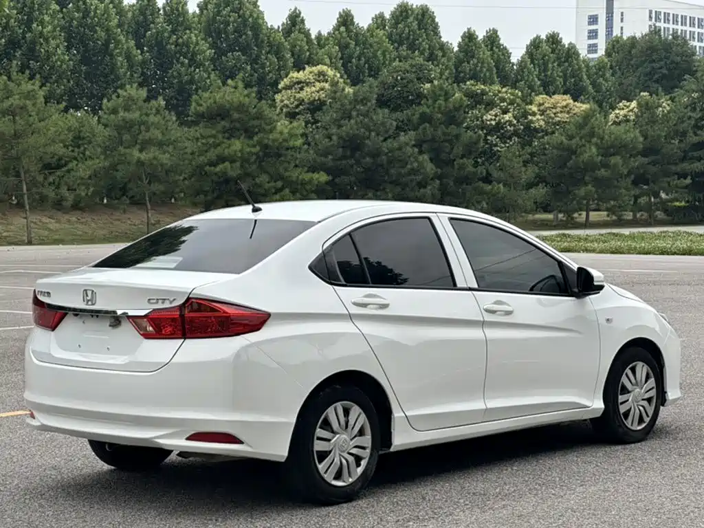 Honda City 2018 — фото 11