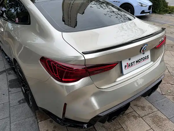 BMW M4 2024